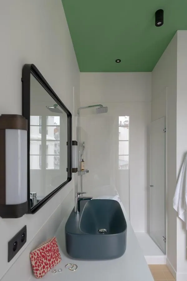 Mihotel Blandan Lyon