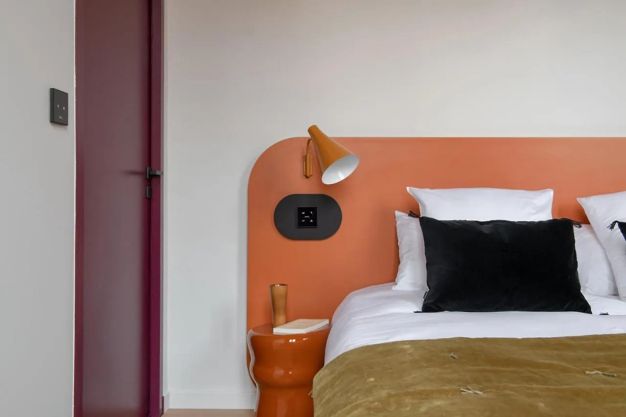 Mihotel Blandan contacts