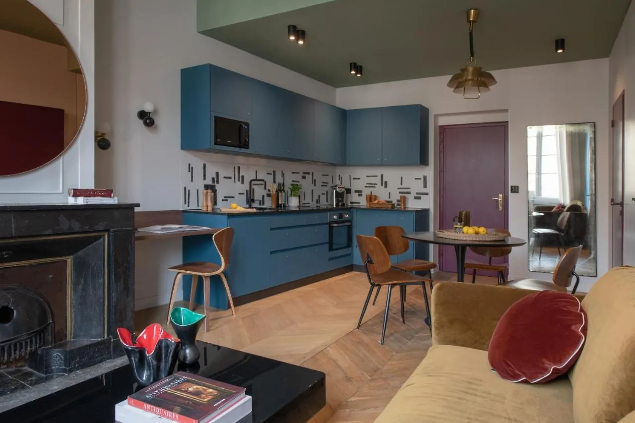 Mihotel Blandan Lyon